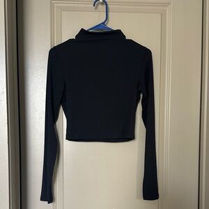 lululemon athletica Black Long Sleeve Crop Top